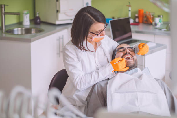 Best Emergency Tooth Extraction in Darien, IL
